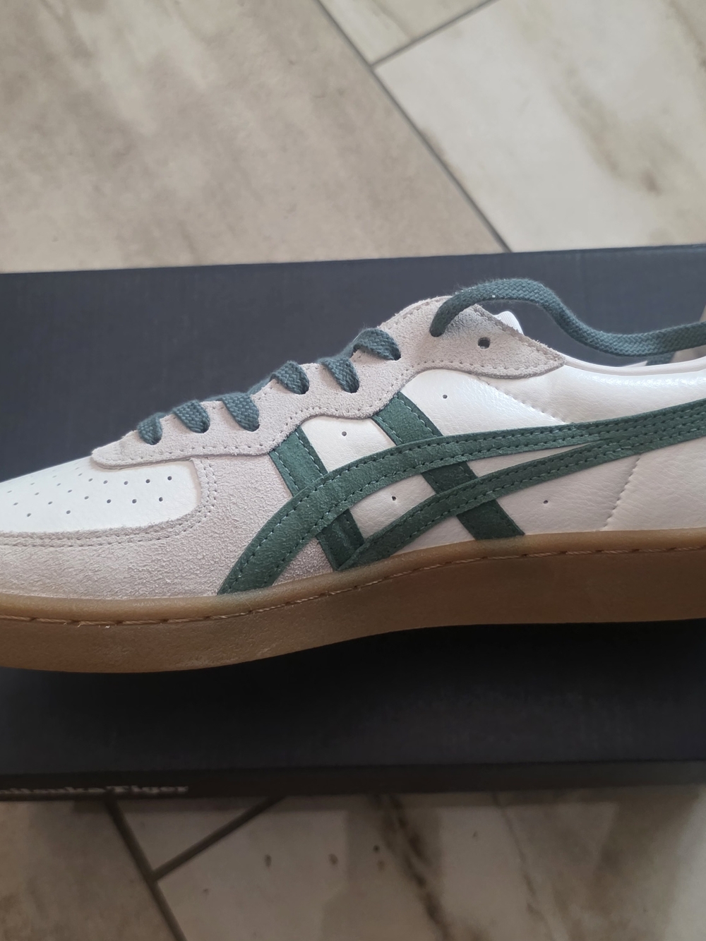 Onitsuka Tiger by Asics Men’s Cream & Green Low-Top Sneakers US Size 9.5 - Picture 8 of 11
